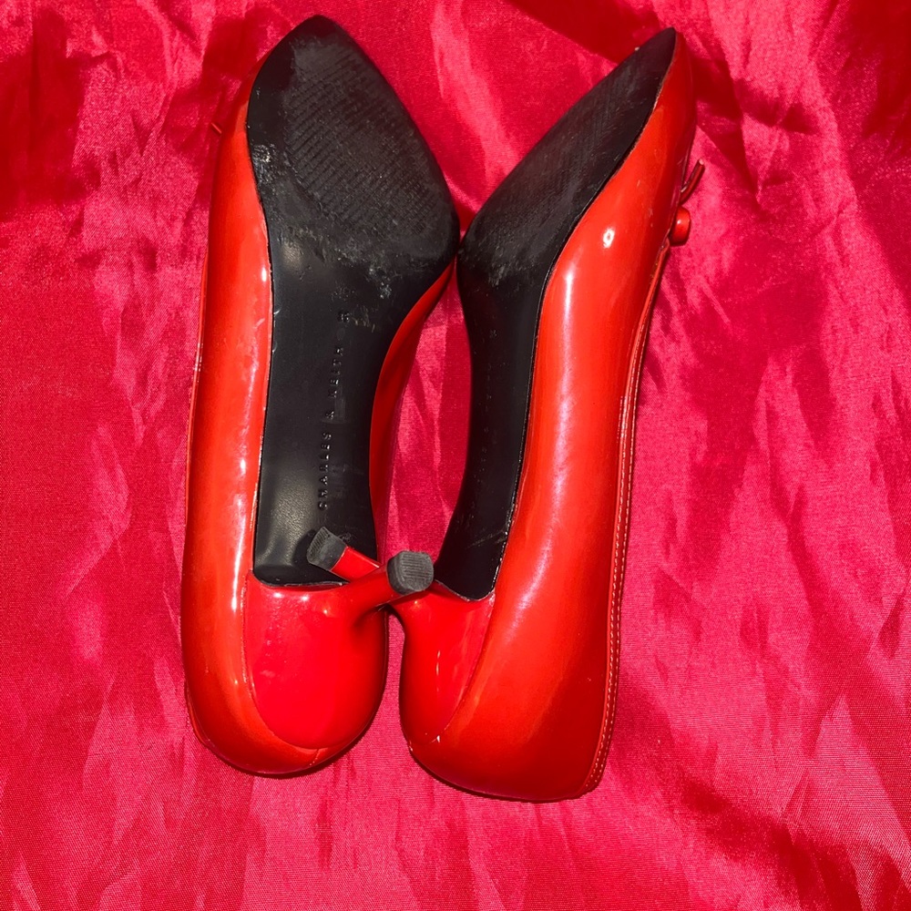 Size 4.5 US or 35 EU• RED/PINK with Heart 👠👡 HEELS• - Picture 9 of 11